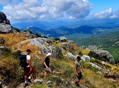 Vandretur i Hellas med PT Charlotte og Maxpulse