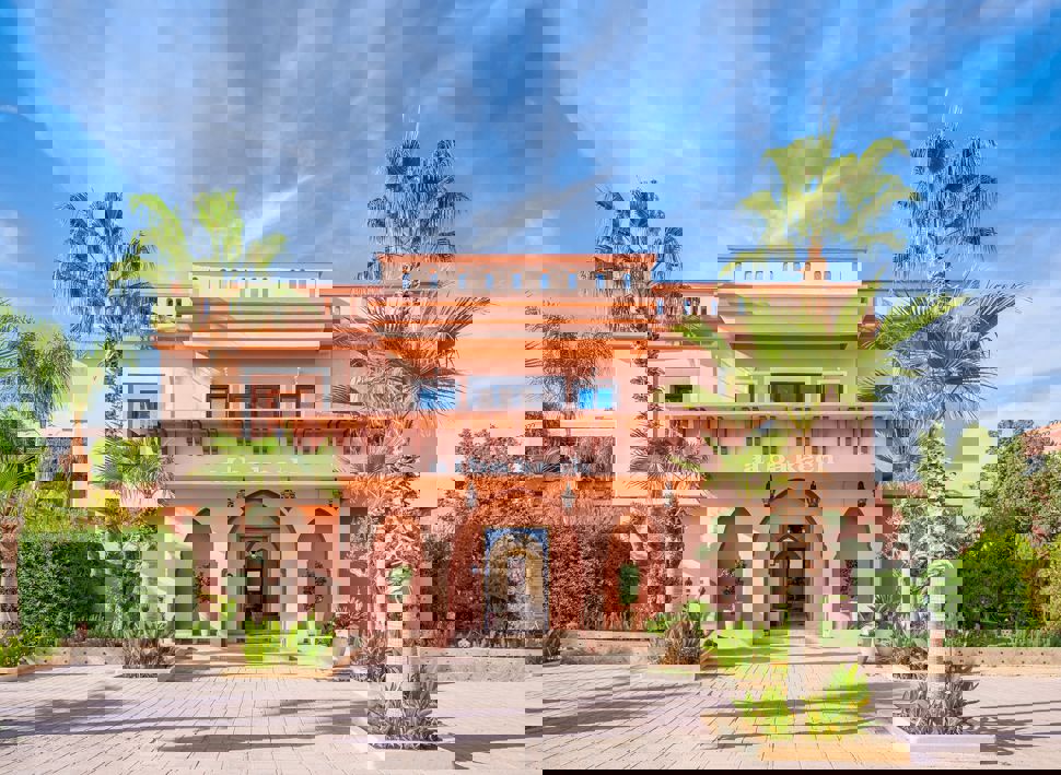 466981535 18007713908675145 8665558805725338009 N